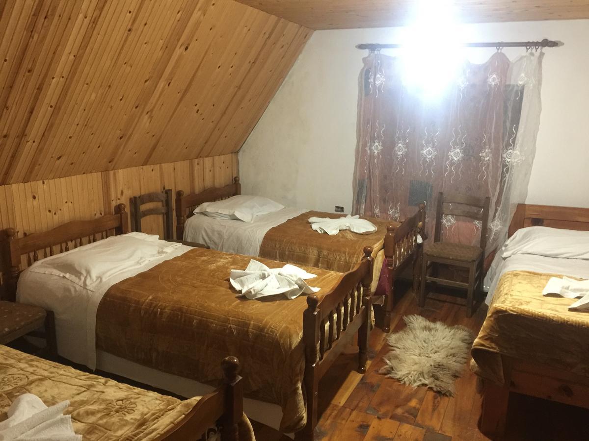 Guesthouse Alpini Lepushe Екстериор снимка